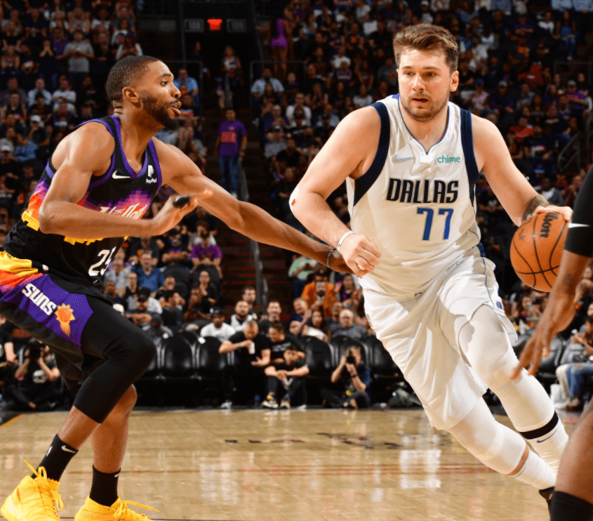 开云体育官网-包含重磅!密尔沃基雄鹿围绕欧超杯迎来里程碑赛前达拉斯独行侠队长鼓劲,广东宏远冲刺阶段远射贴柱的词条